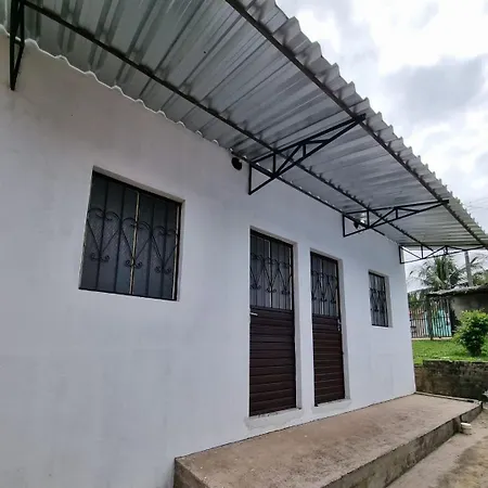 Apartamento Em Presidente Figueiredo Exterior photo