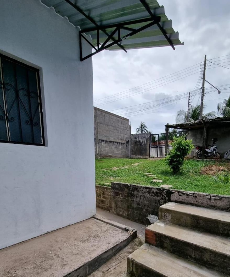 Apartment Em *